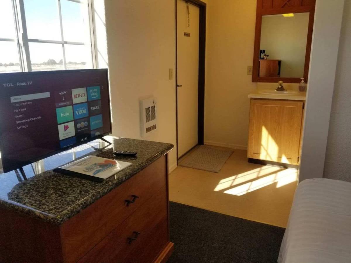 075C Affordable Retreat Near South Rim Sleeps 2 Villa Valle Bagian luar foto